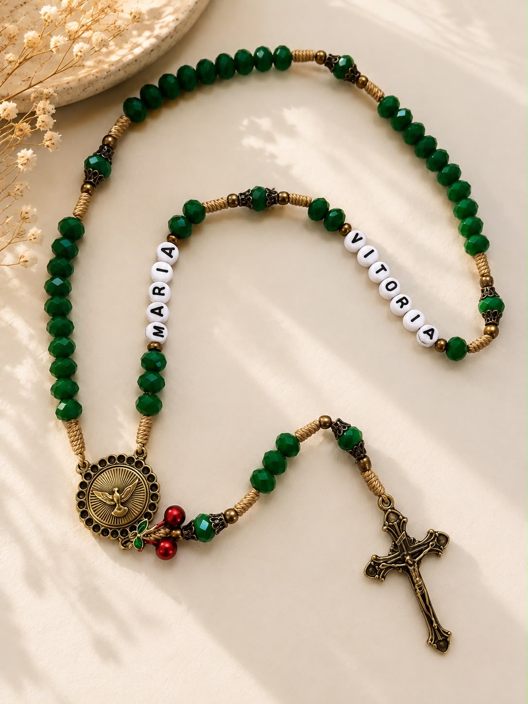 Terço de cristal verde personalizado